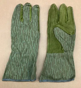 East German Military Camouflage Gloves