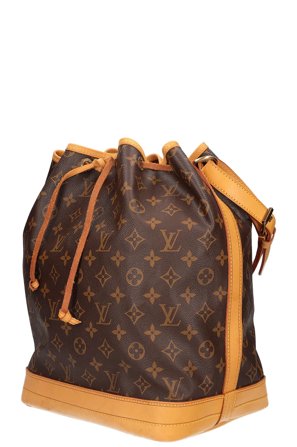 LOUIS VUITTON Grand Sac Noe Canvas