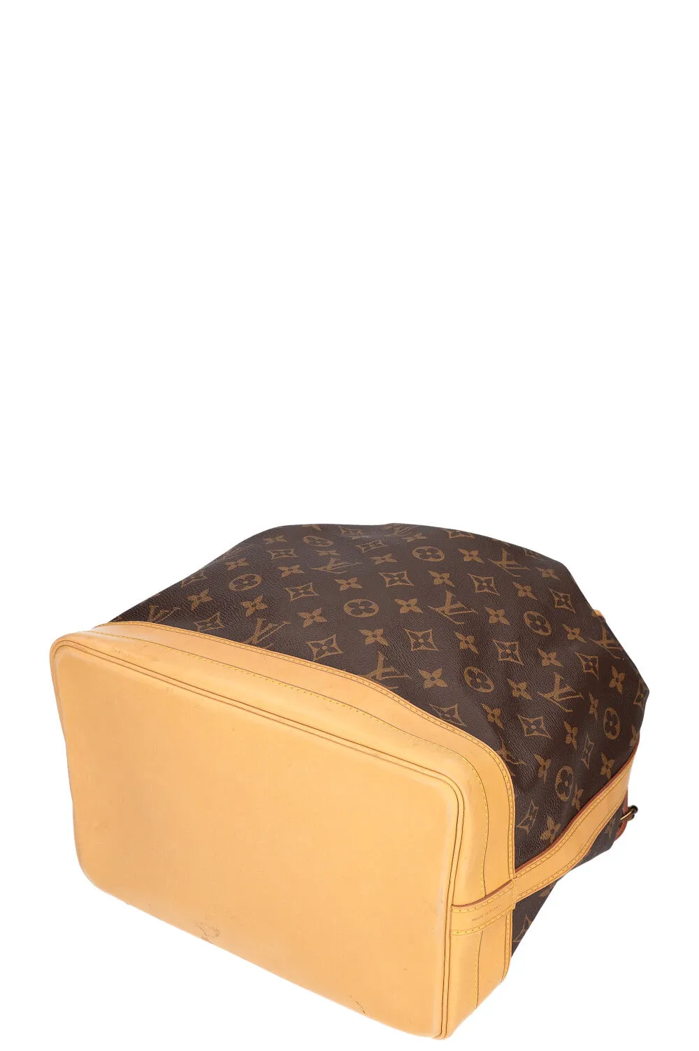 LOUIS VUITTON Grand Sac Noe Canvas