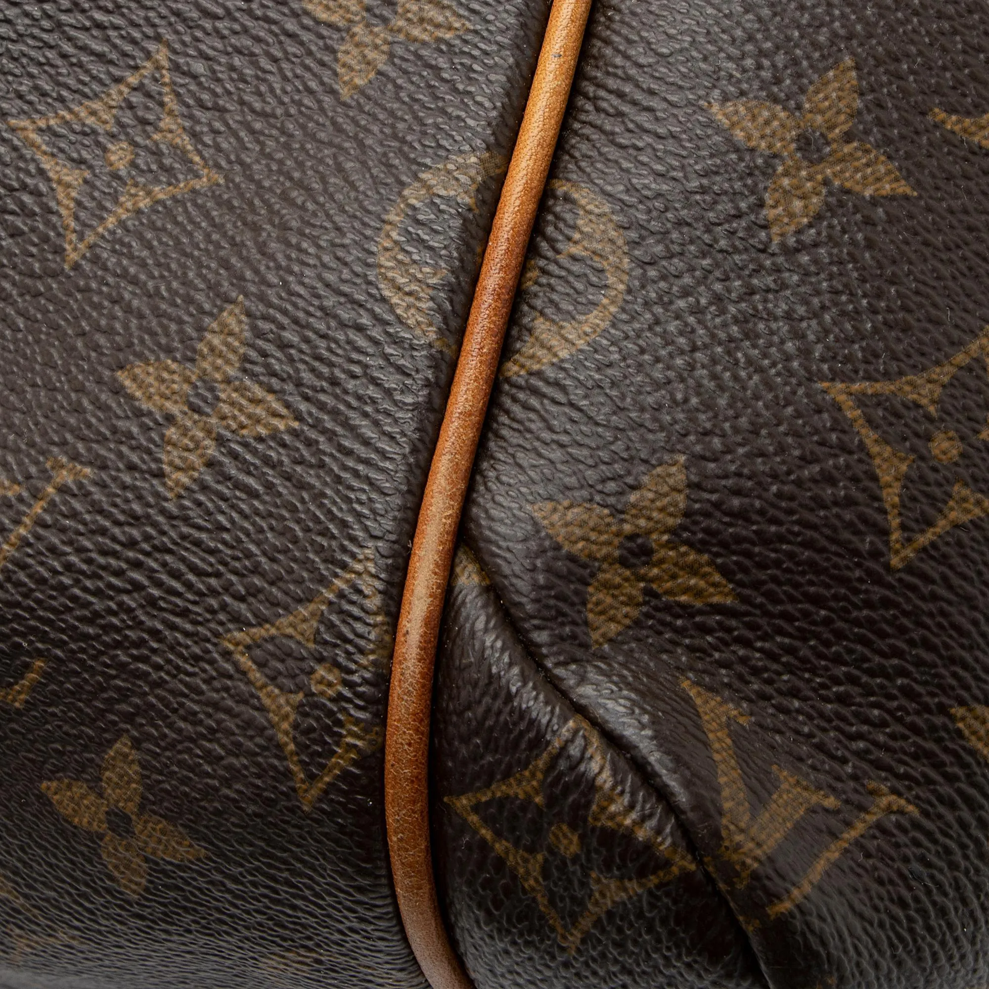 Louis Vuitton Monogram Canvas Totally MM Tote (SHF-7vne0i)